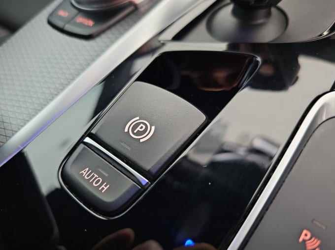 2025 BMW 5 Series