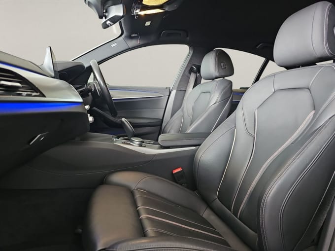 2025 BMW 5 Series