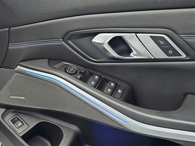 2025 BMW 3 Series