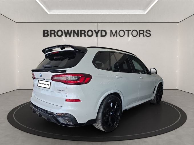 2025 BMW X5