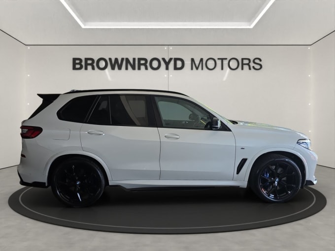 2025 BMW X5