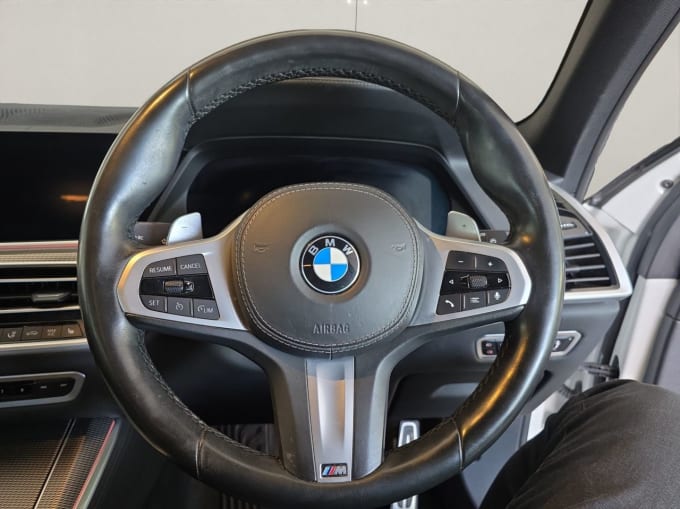 2025 BMW X5
