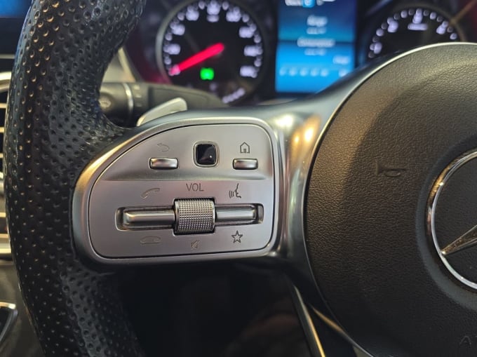 2025 Mercedes-benz C-class