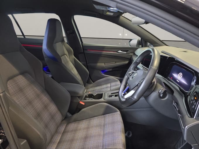 2025 Volkswagen Golf