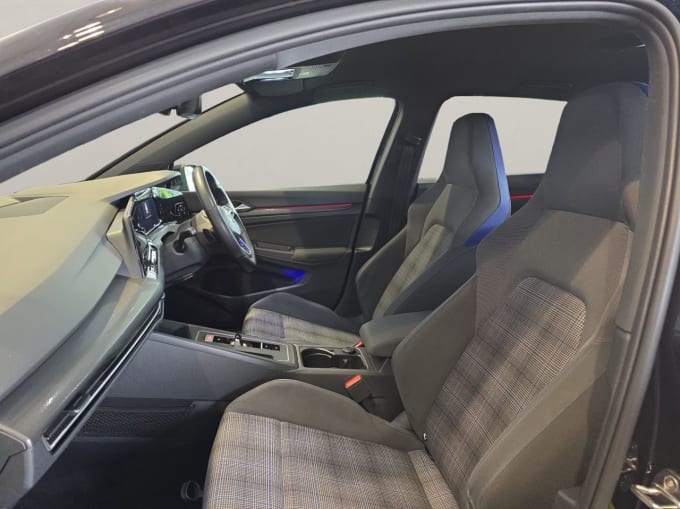 2025 Volkswagen Golf