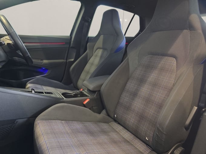 2025 Volkswagen Golf