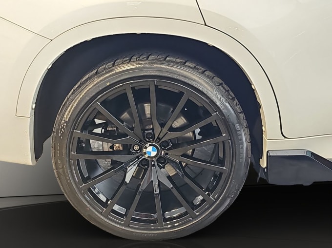 2025 BMW X6