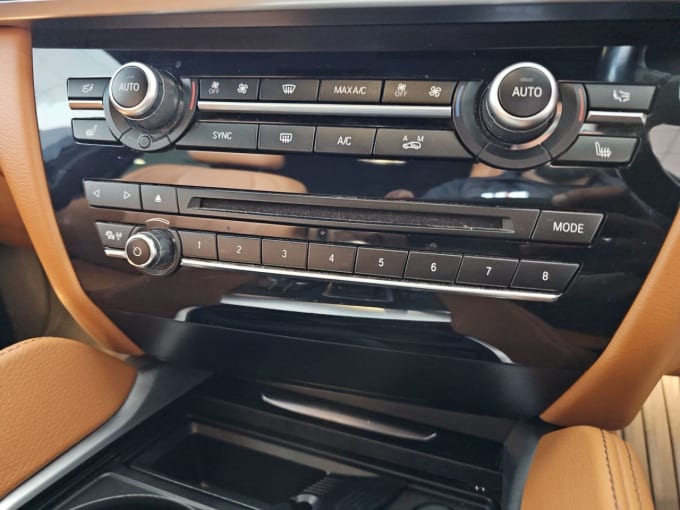 2025 BMW X6