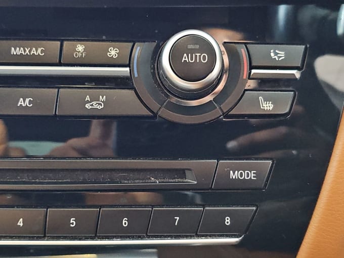 2025 BMW X6