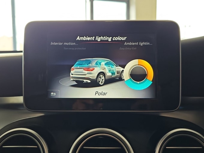 2025 Mercedes-benz Glc
