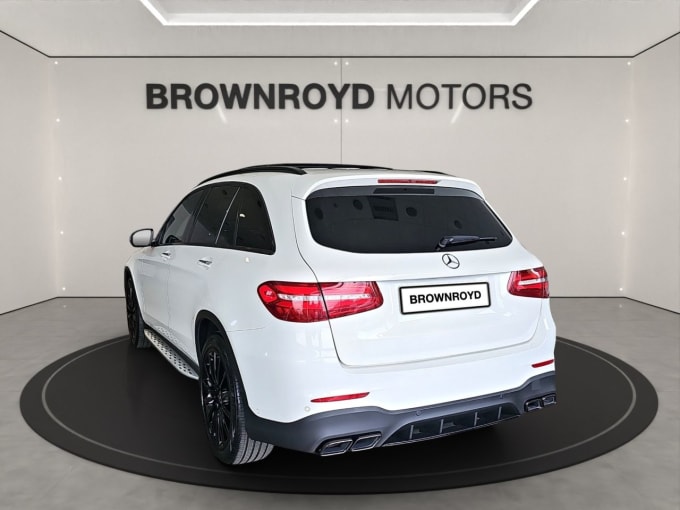 2025 Mercedes-benz Glc