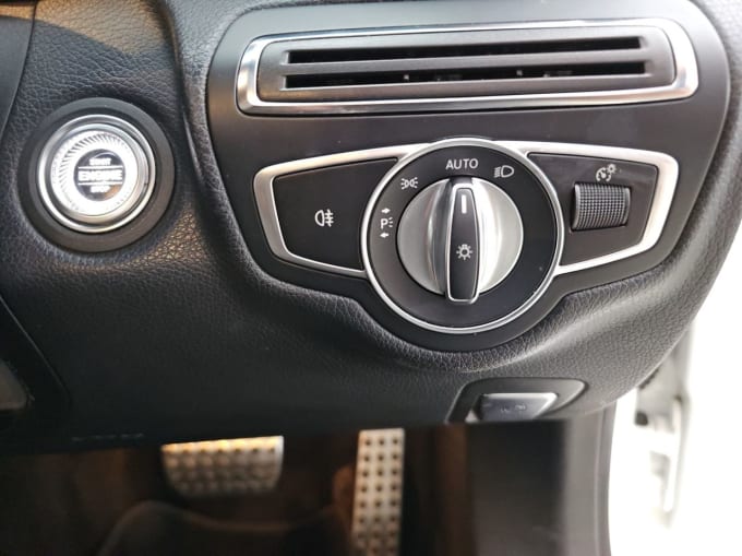 2025 Mercedes-benz C-class