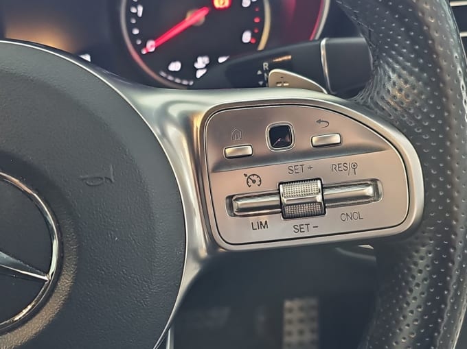 2025 Mercedes-benz C-class