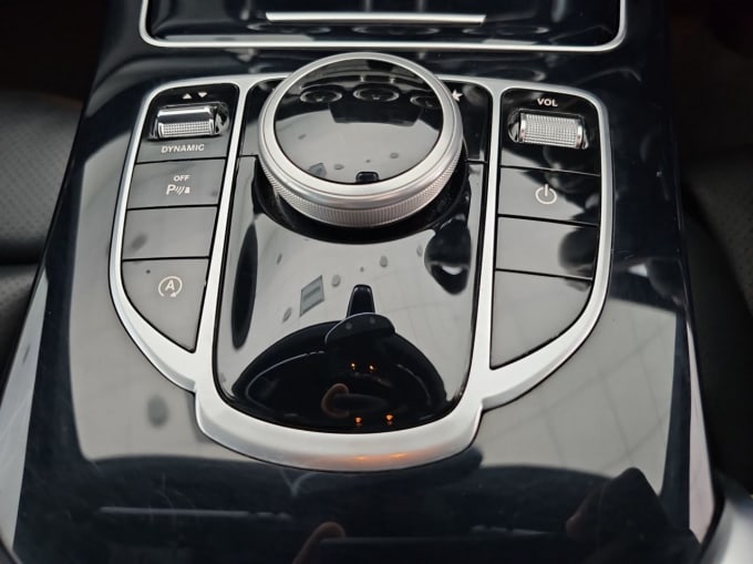 2025 Mercedes-benz C-class