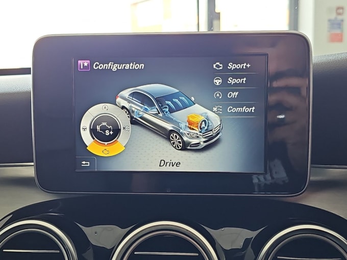 2025 Mercedes-benz C-class