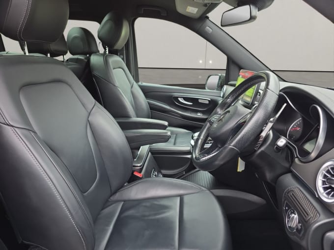 2025 Mercedes-benz V-class