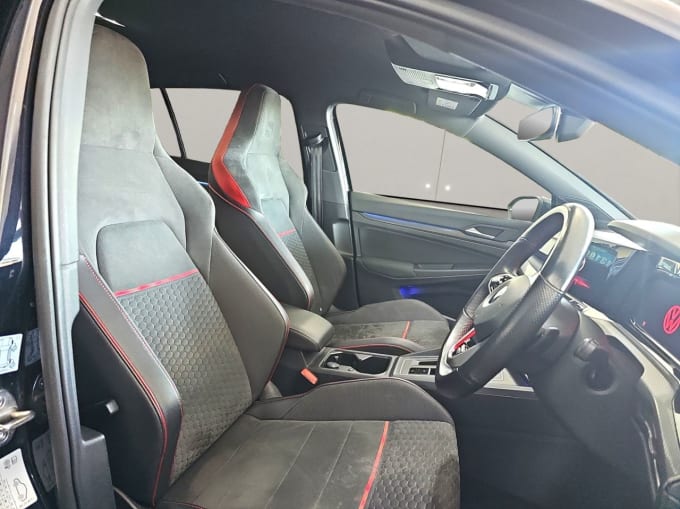 2025 Volkswagen Golf