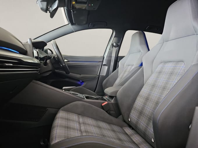 2025 Volkswagen Golf