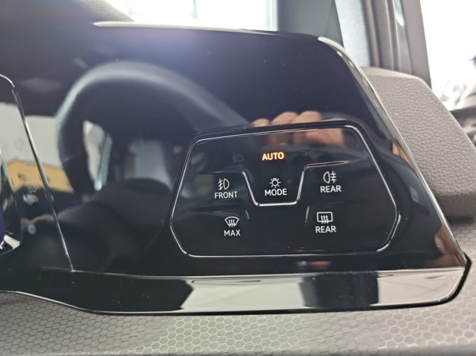 2025 Volkswagen Golf