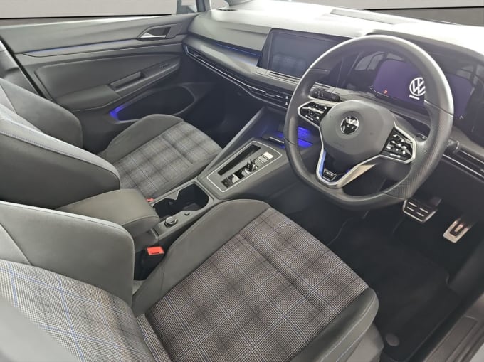 2025 Volkswagen Golf
