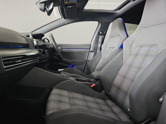 2025 Volkswagen Golf