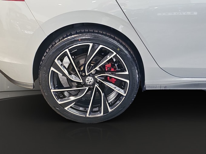 2025 Volkswagen Golf