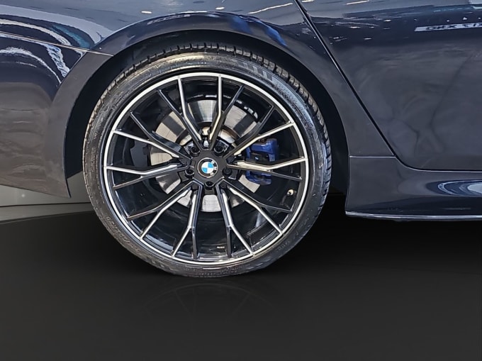2025 BMW 5 Series