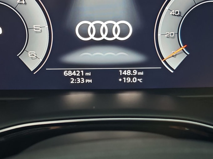 2025 Audi Q8