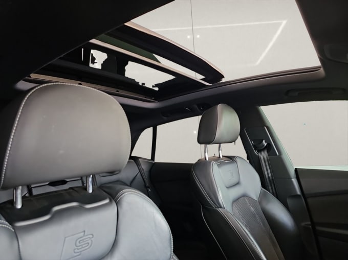 2025 Audi Q8