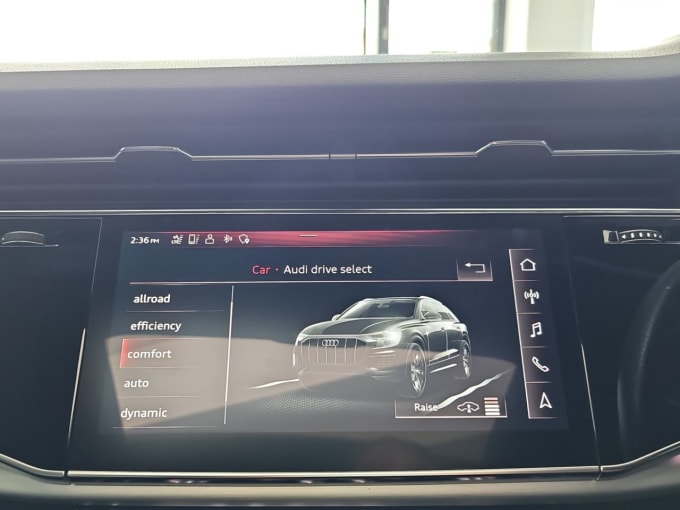 2025 Audi Q8