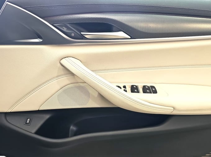 2025 BMW 5 Series
