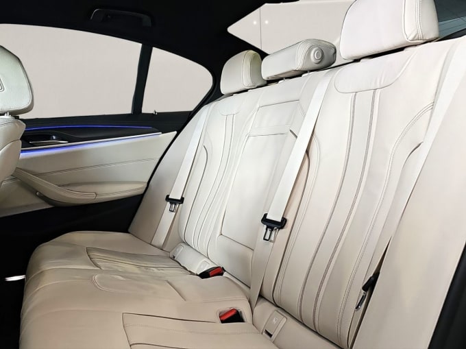 2025 BMW 5 Series