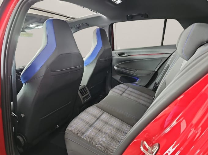 2025 Volkswagen Golf