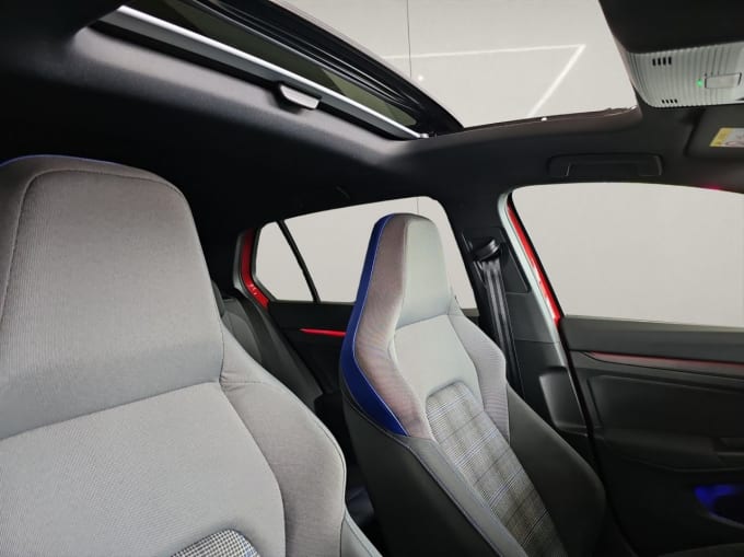 2025 Volkswagen Golf