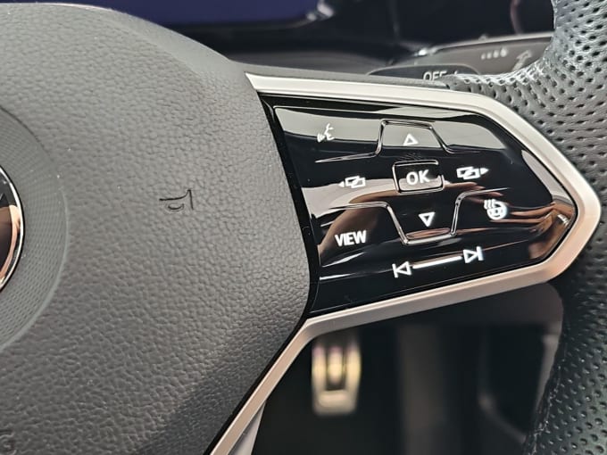 2025 Volkswagen Golf