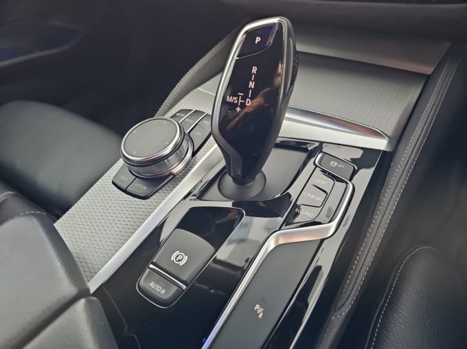 2025 BMW 5 Series
