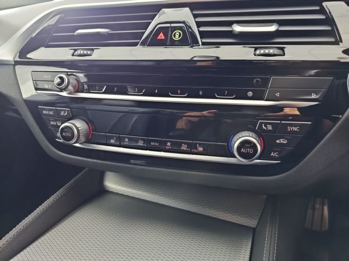 2025 BMW 5 Series