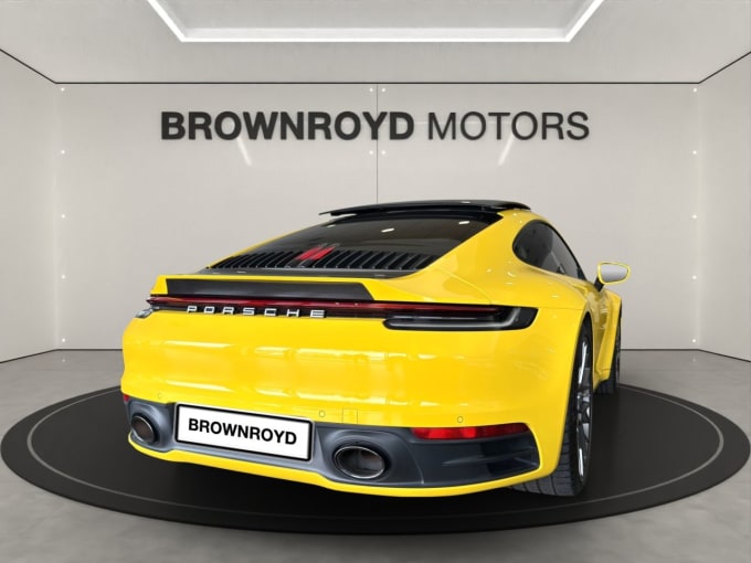 2025 Porsche 911