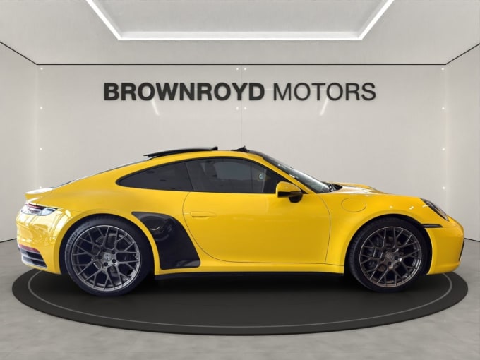 2025 Porsche 911