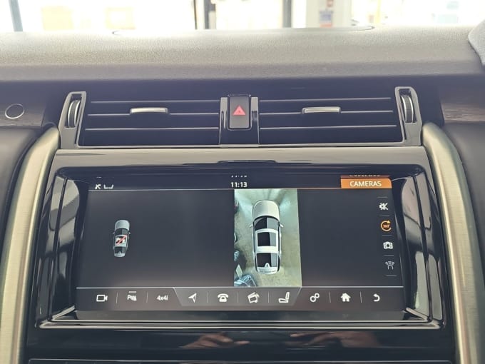 2025 Land Rover Discovery