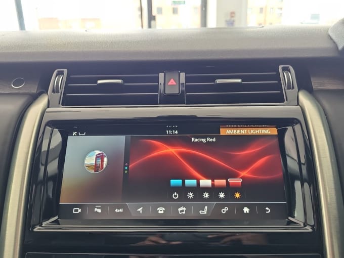 2025 Land Rover Discovery