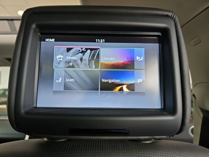 2025 Land Rover Discovery