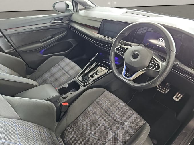 2025 Volkswagen Golf