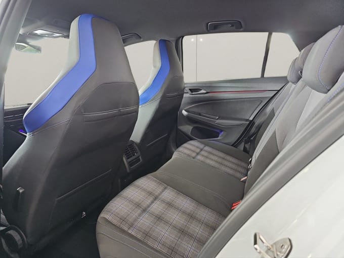 2025 Volkswagen Golf