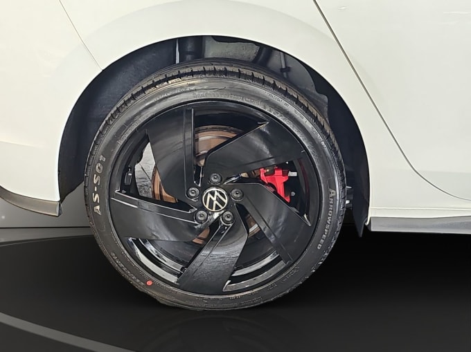 2025 Volkswagen Golf