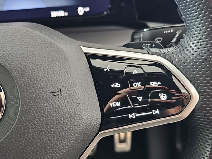 2025 Volkswagen Golf