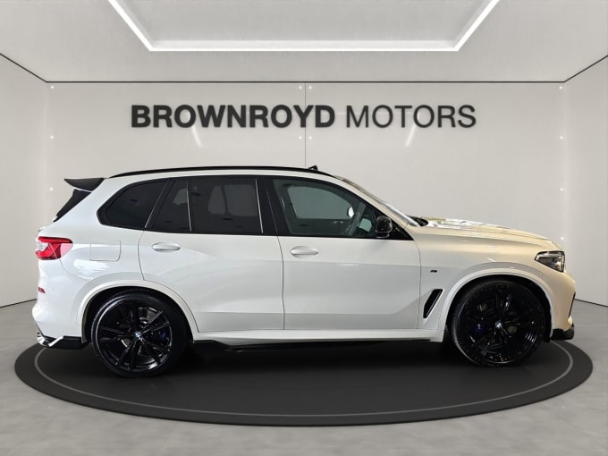 2025 BMW X5
