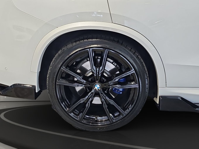 2025 BMW X5