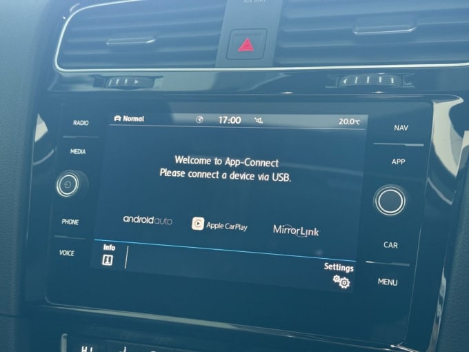 2025 Volkswagen Golf