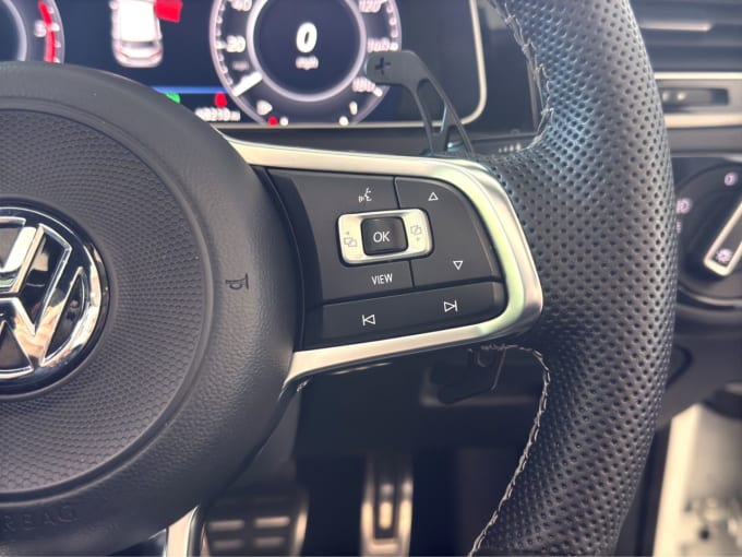 2025 Volkswagen Golf